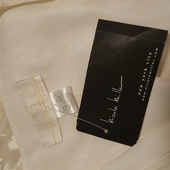 NWT VINTAGE Nicole Miller Size 2 Off White Long Dress - Picture 10 of 10